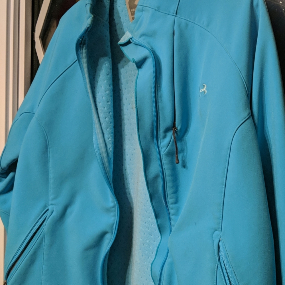 Lightweight jacket